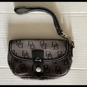 Dooney and Bourke wristlet